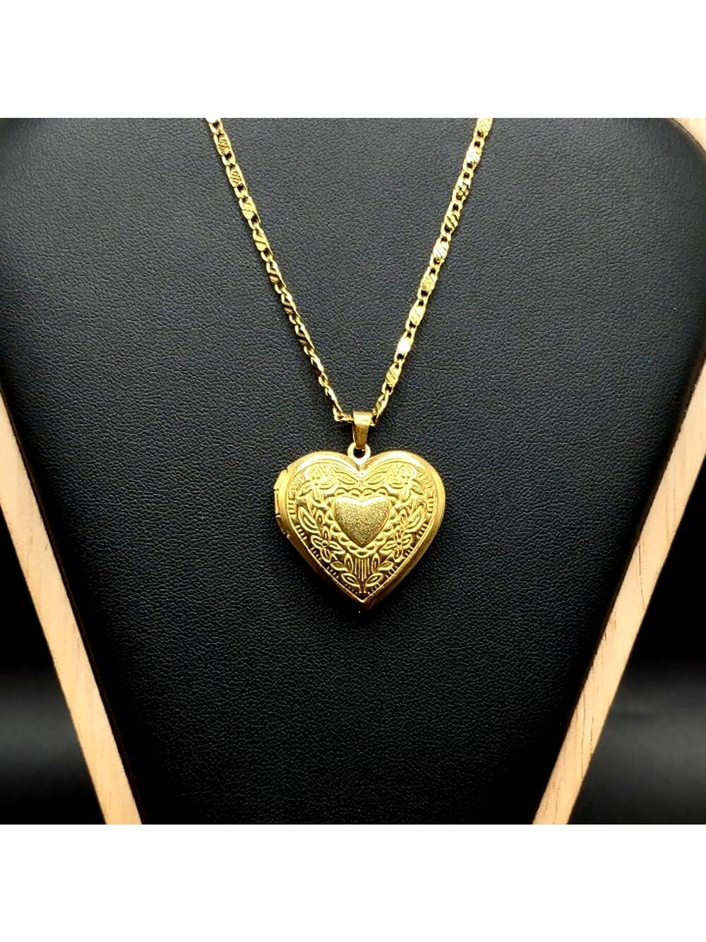 18k Gold Plated Necklace W/ Heart Locket Floral Vine Valentine's Birthday Gift